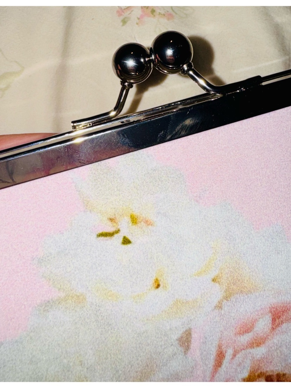 Pink Roses Clutch Crossbody - Picture 8 of 12